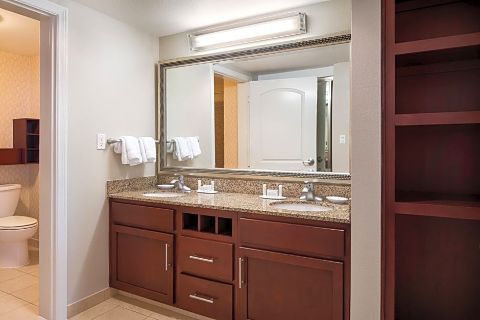 Residence Inn Long Beach Downtown