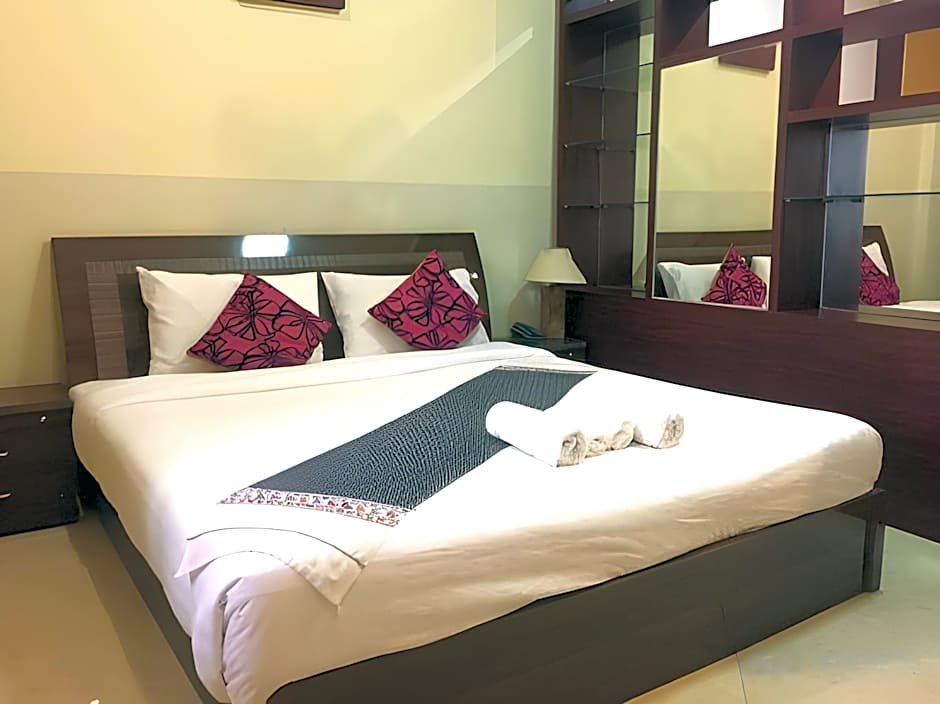 New Rose Boutique Hotel