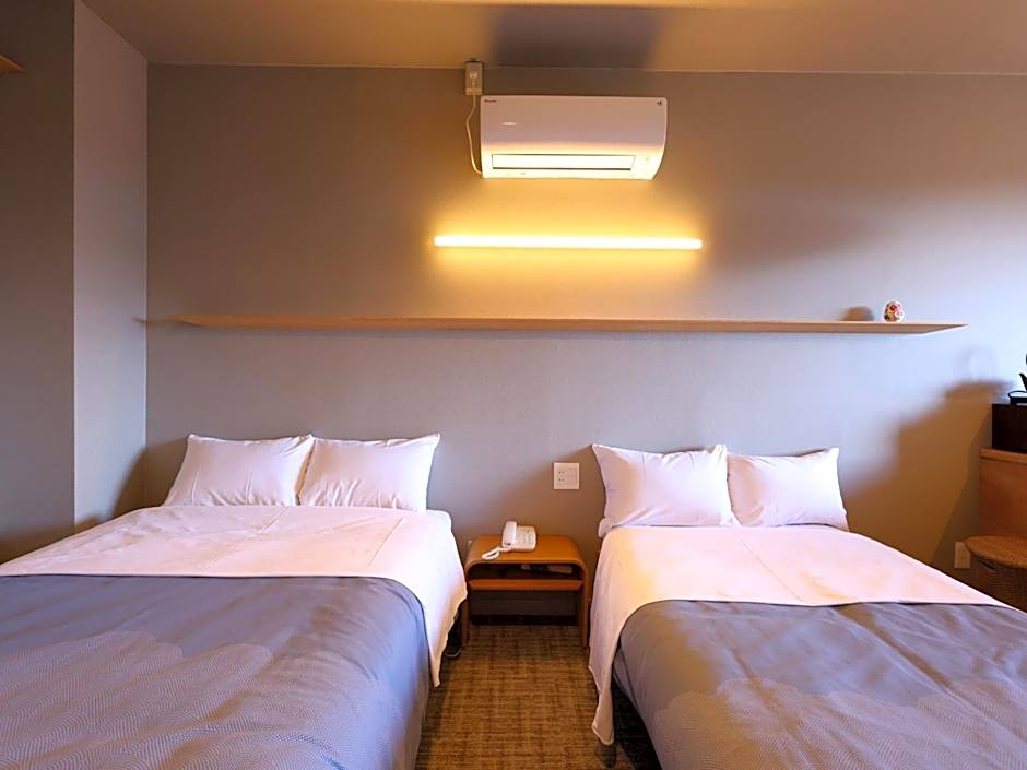 Shoji Mount Hotel