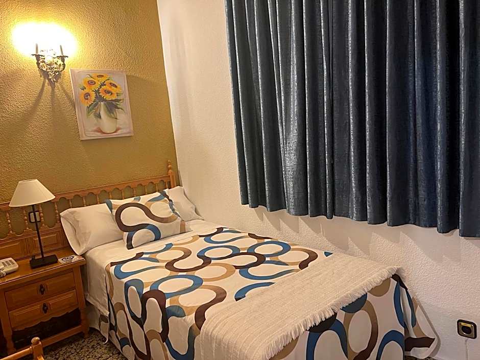 Hostal Sonsoles Madrid-Centro