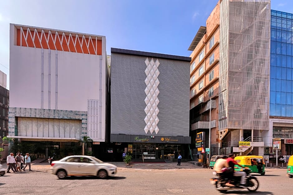 Hotel Sifat International