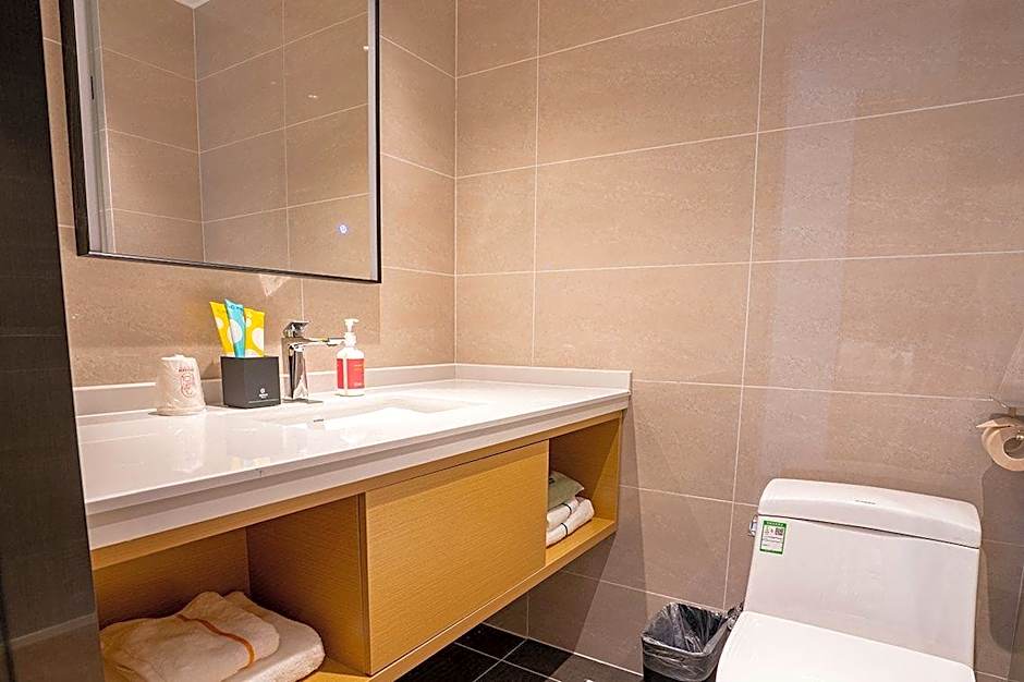 City Comfort Inn Wuzhou Cangwu County Bus Station