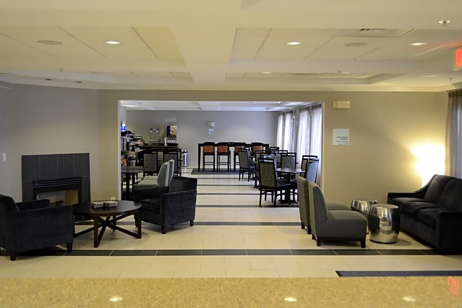 Holiday Inn Express Hotels Biddeford, an IHG Hotel