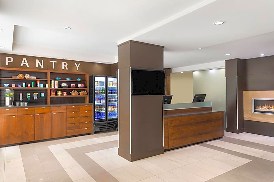 Four Points By Sheraton Surrey