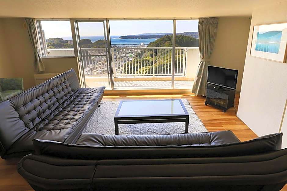 Katsuura Hilltop Hotel & Residence