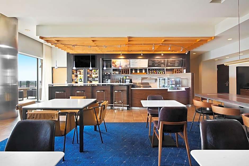 Courtyard by Marriott Kansas City At Briarcliff