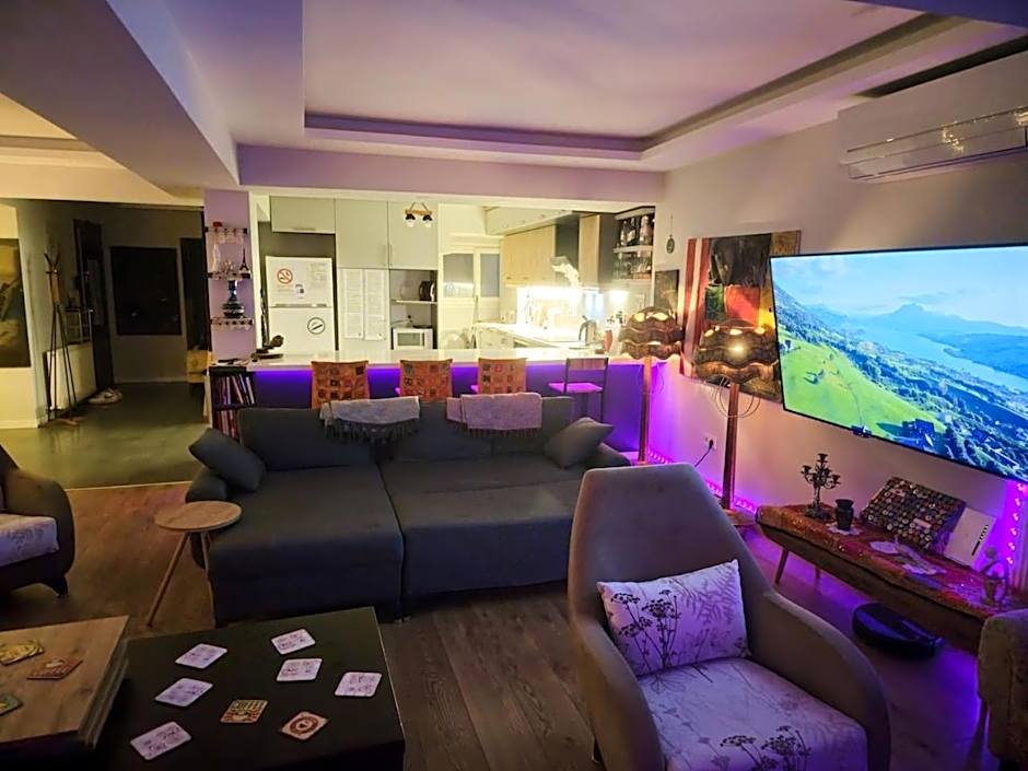 Lux&smart cozy house at the City Center and by the seaside also nearby to the tram stop