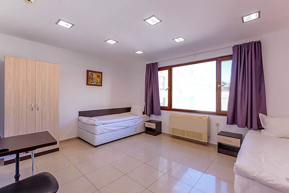 СТАИ ЗА ГОСТИ ХАН КРУМ