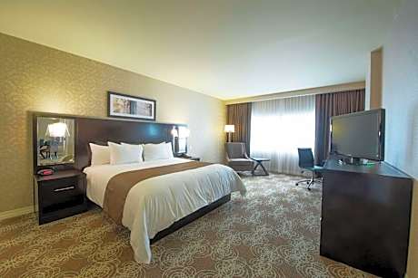 King Room - Non-Smoking