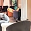 M - Regency Hotel