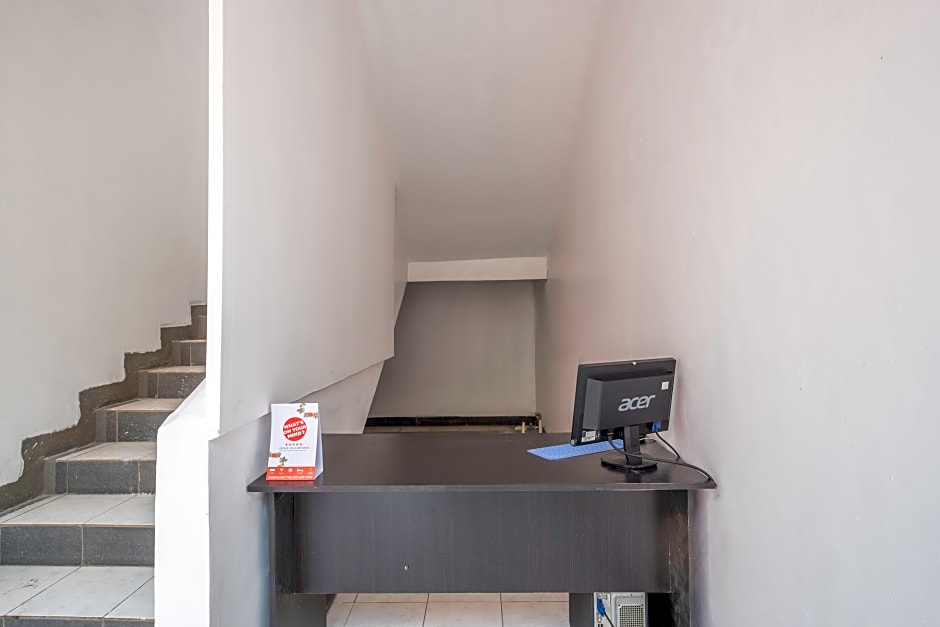 Oyo 1717 Wisma Fisio