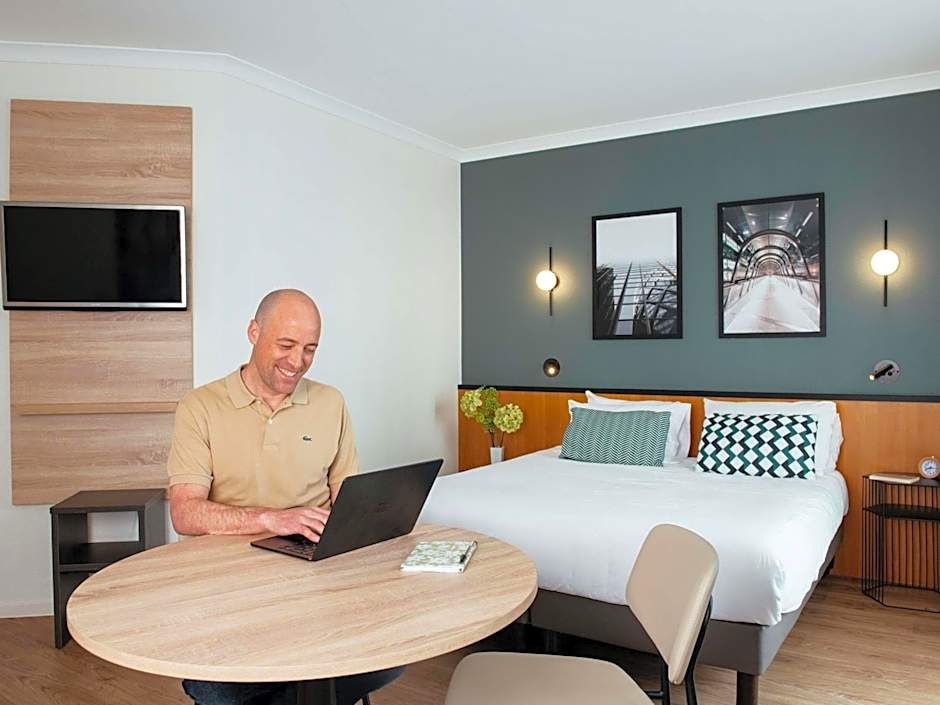 Adagio La Defense Le Parc Aparthotel