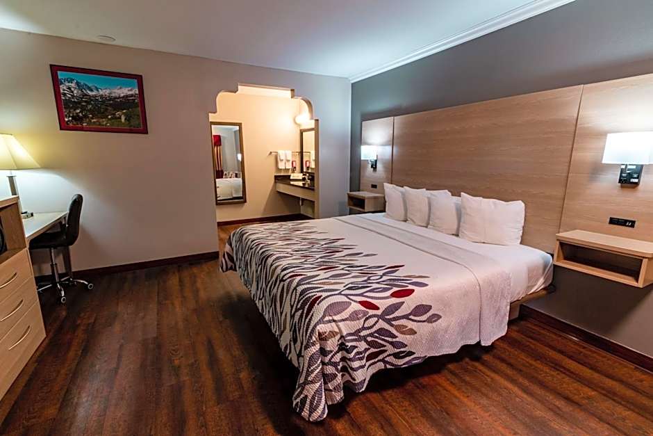 Quality Inn Bishop near Mammoth