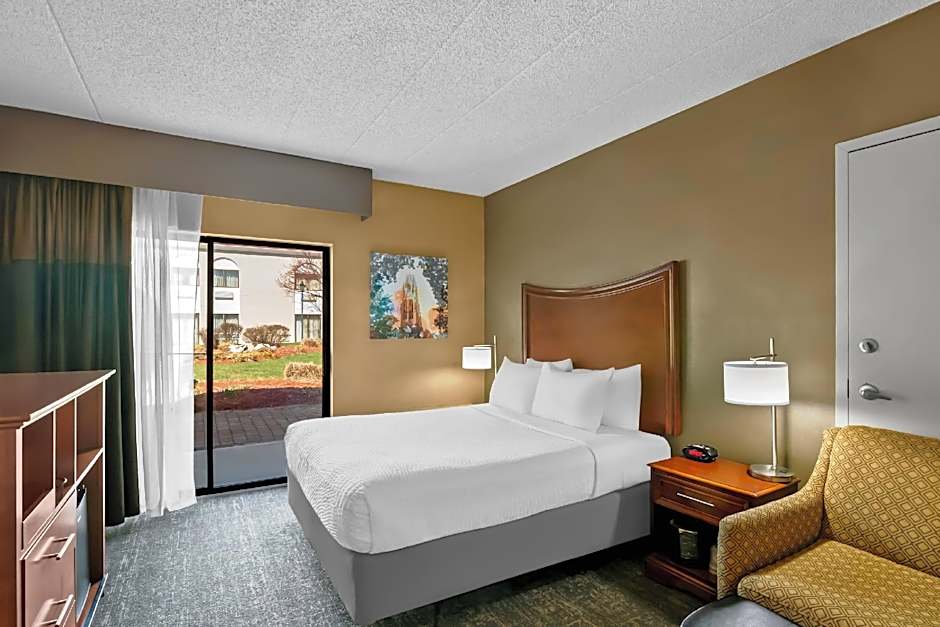Clarion Inn North Haven - New Haven North