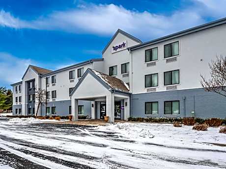 Spark by Hilton Ann Arbor South