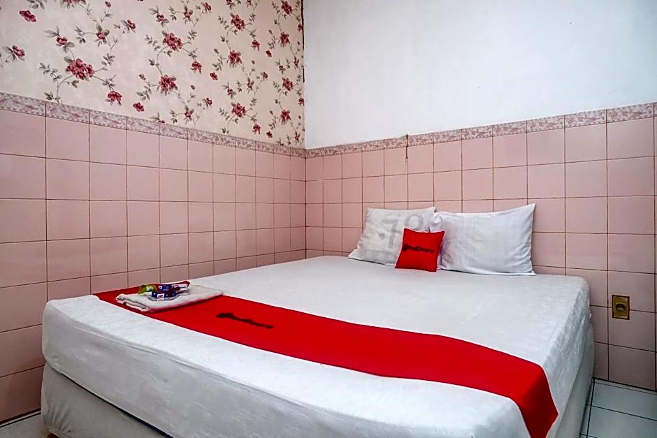 RedDoorz Syariah at Griya Raharja Klaten