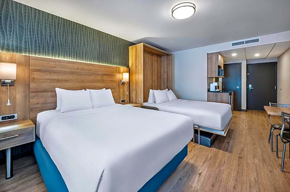 Quality Suites