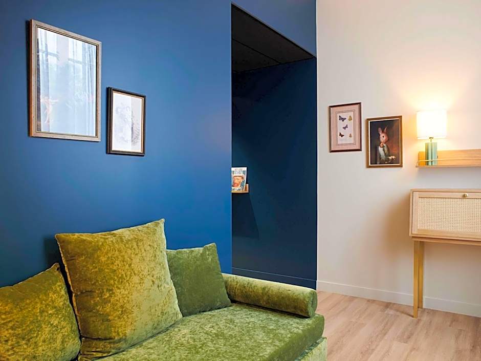 Square Lodge Hotel La Roche sur Yon - Handwritten Collection