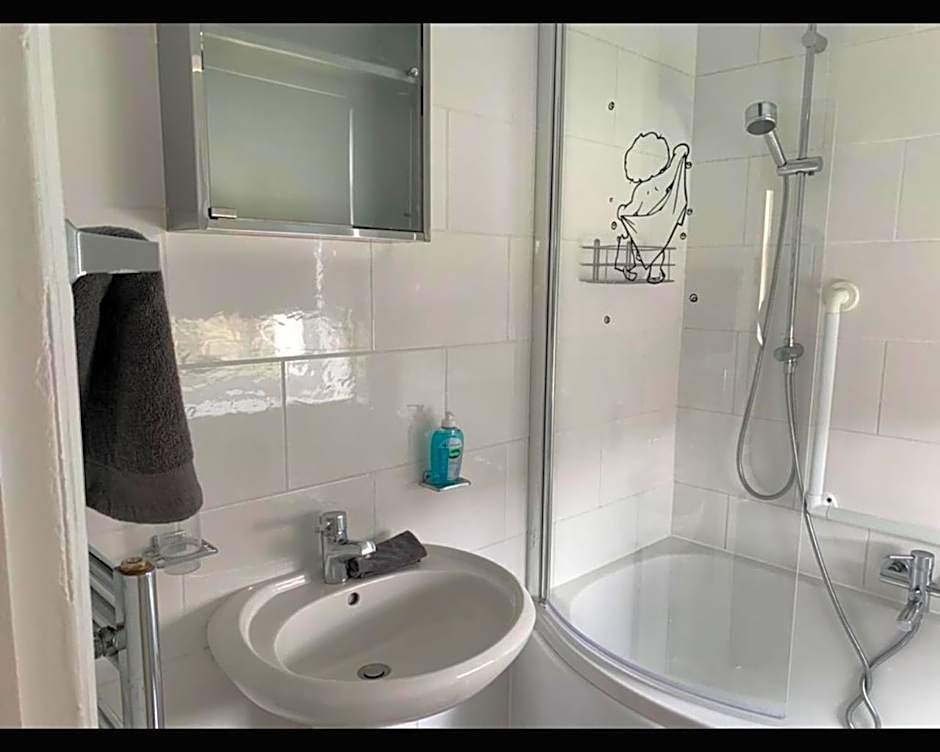 Marley Mansions Clarendon 65