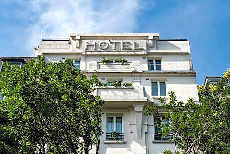 Le Lampika Hotel