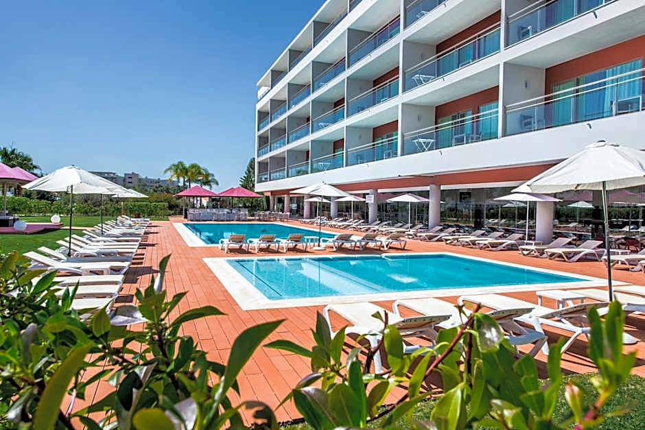 Areias Village Beach Suite Hotel