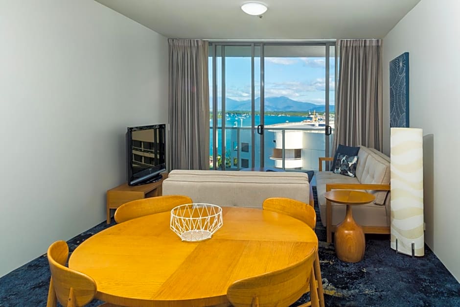 The Sebel Cairns Harbour Lights