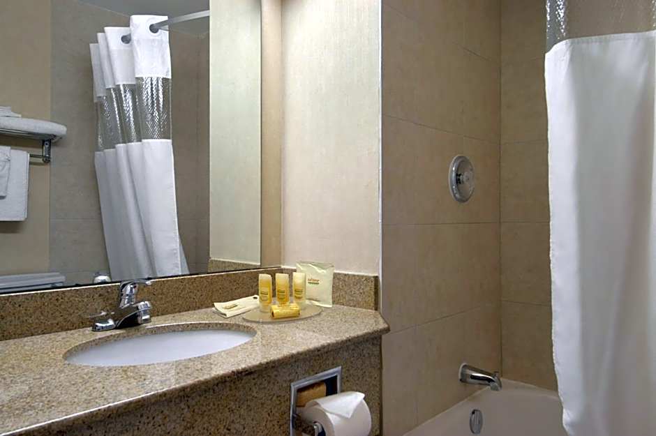 Days Inn by Wyndham London