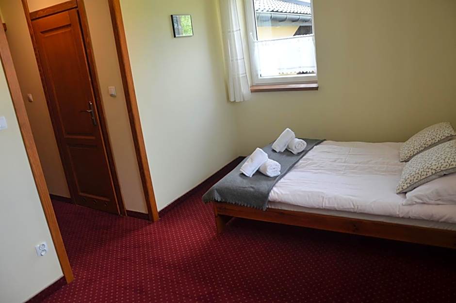 Photo 1 sur 4 de Standard 1 King Bed