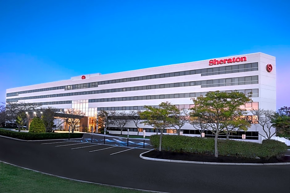 Sheraton Eatontown Hotel