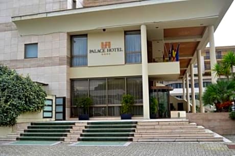 Palace Hotel
