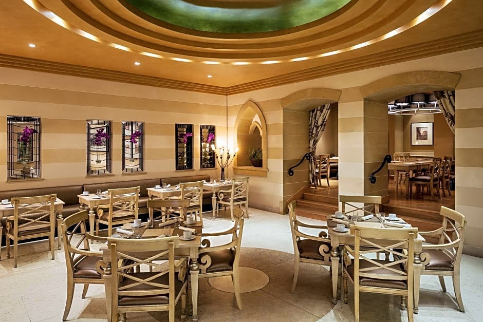 Sheraton Dammam Hotel & Convention Centre