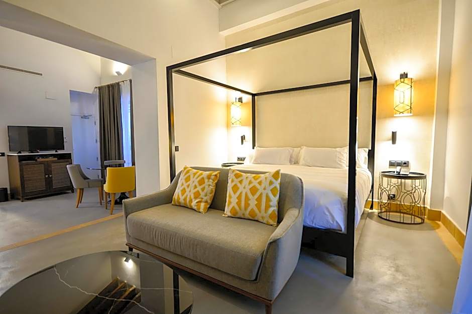 Hotel Legado Alcazar