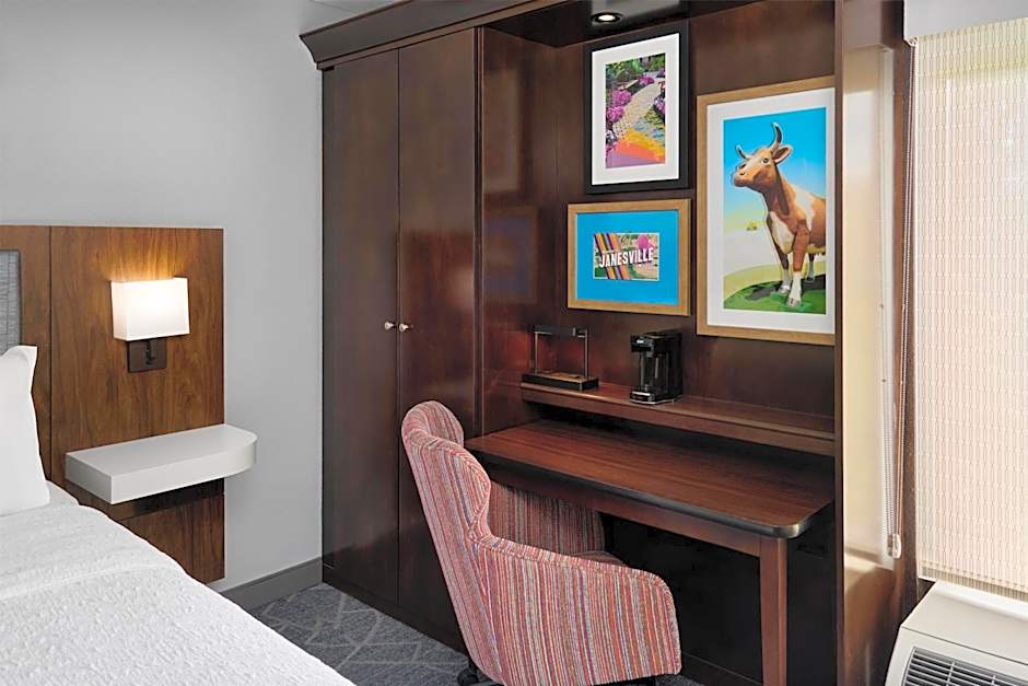 Hampton Inn Janesville