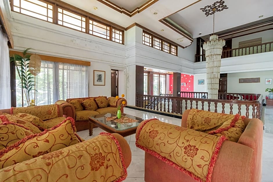 RedDoorz Syariah near Kawasan Saribu Rumah Gadang Solok Selatan