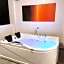 Bonsai Jacuzzi Suites