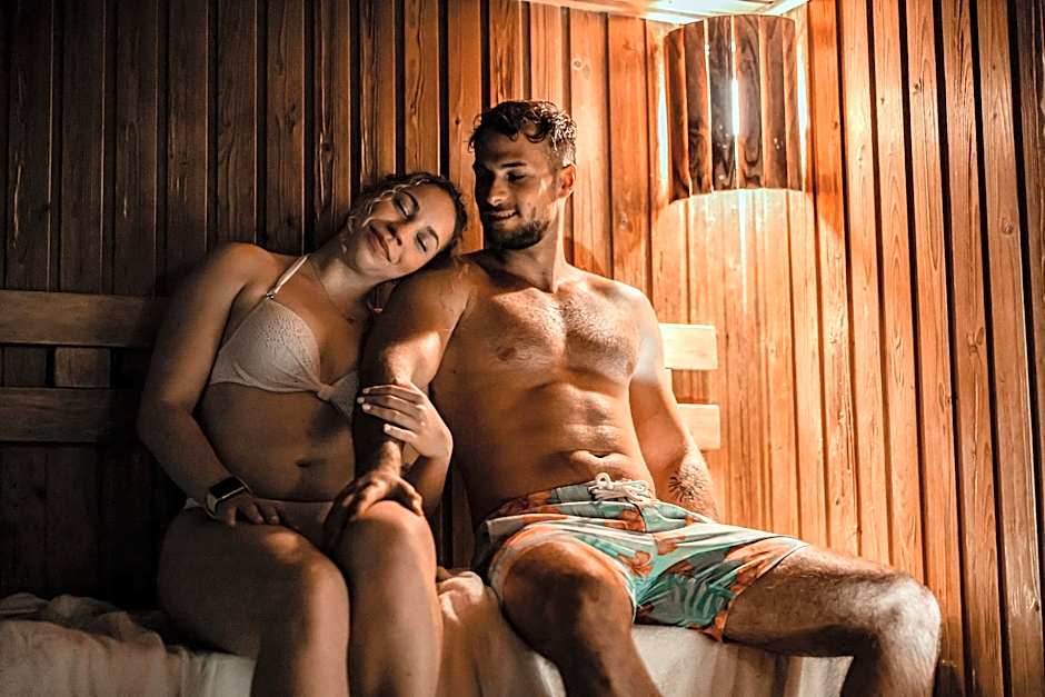 Akademia Hotel**** Balatonfured