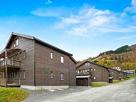 Person holiday home in Vossestrand