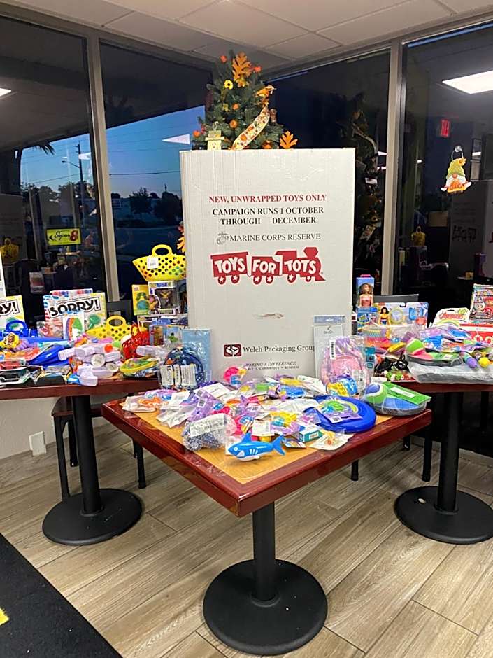 Super 8 by Wyndham Melbourne