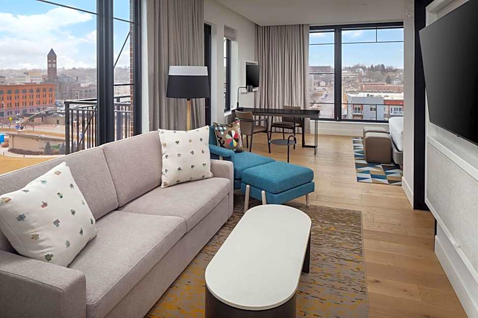 Canopy by Hilton Sioux Falls Downtown