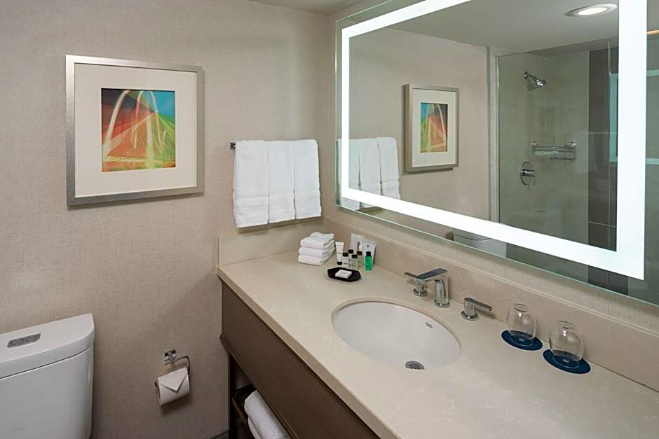 Sheraton Dallas Hotel By The Galleria