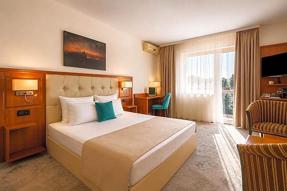 Hotel Athos R.M.T.