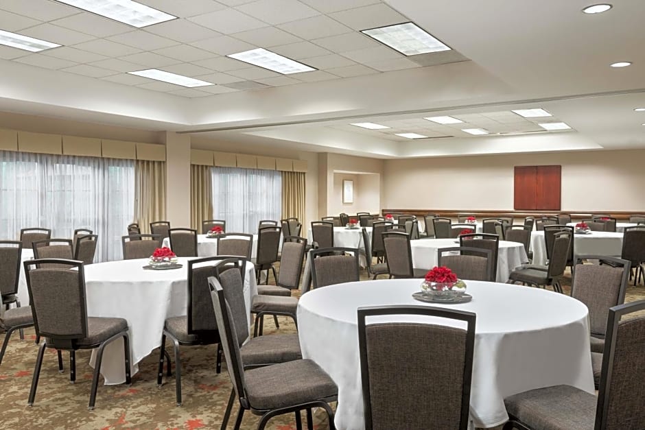 Homewood Suites by Hilton Raleigh/Crabtree Valley