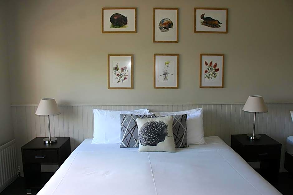 Jindy Inn