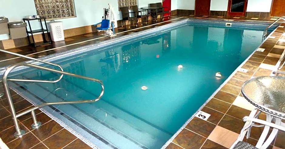 Red Roof Inn & Suites Detroit - Melvindale/Dearborn