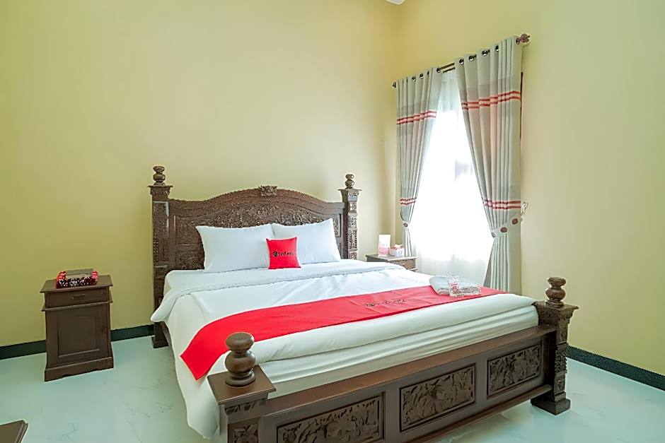 RedDoorz Syariah near RSUD Kota Malang