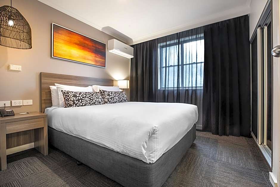 Nightelier Doncaster