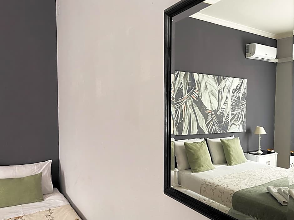 Al Politeama Rooms B&B