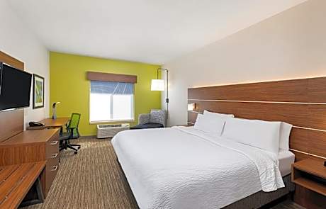 1 King Standard Extra Floor Space