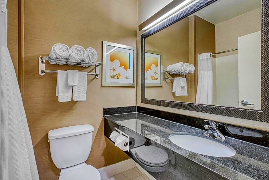SureStay by Best Western Mount Pleasant Racine