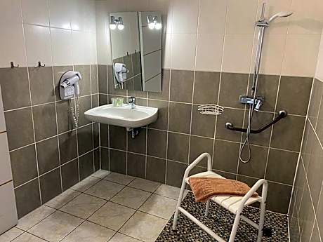 Comfort Double Room - Disability Access